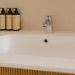 Boutique - Private Floor - 3 - Host On Site Available Γάνδη