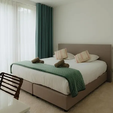 Boutique - Private Floor - 3 - Host On Site Available Apartament