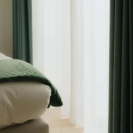 Boutique - Private Floor - 3 - Host On Site Available 根特