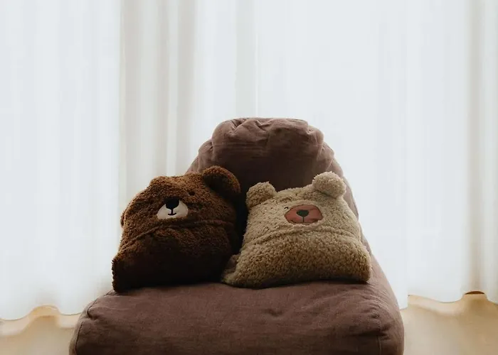 Boutique - Private Floor - 3 - Host On Site Available 아파트 *