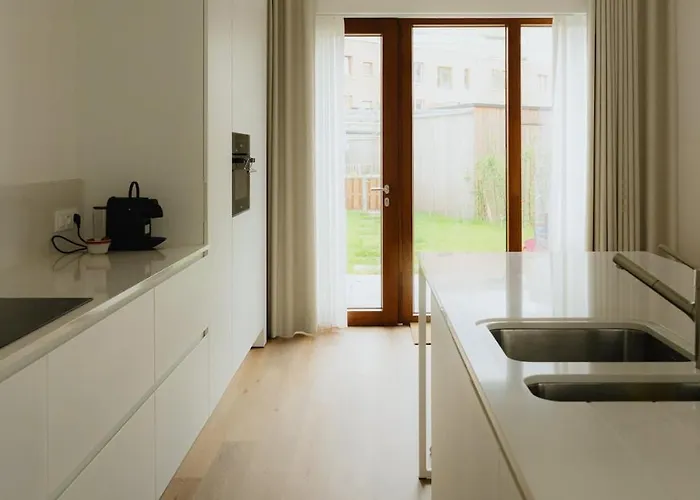 Boutique - Private Floor - 3 - Host On Site Available Apartamento Gante